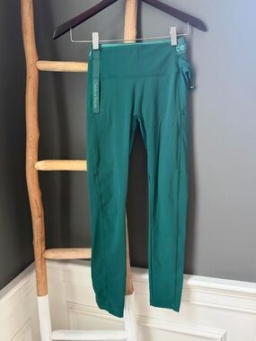Outdoor Voices snacks Women's Green Active Leggings